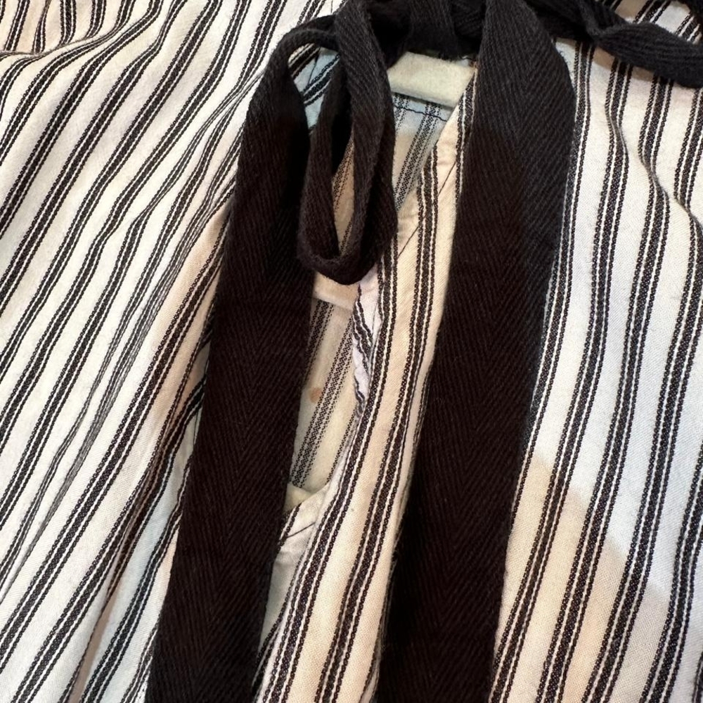 Blouse Striped Black and White Lace-Trim Women's Blouse - Picture 2 of 6